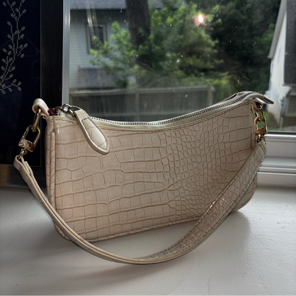 White Croc Faux Leather Shoulder Bag | Y2K Mini Purse